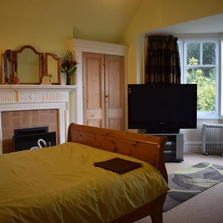 Heatherbank B&B Sandhurst  Exterior photo